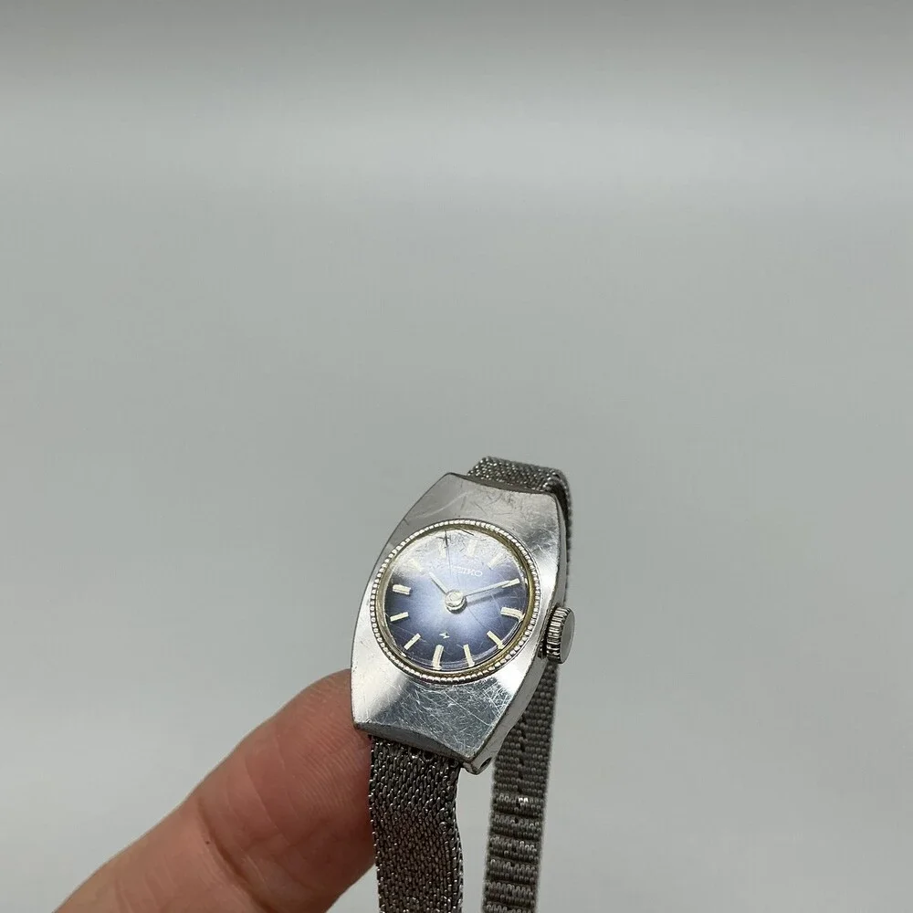 Vintage Seiko Womens Watch 16mm Blue Dial 11-1049 Mesh Band Manual Wind 6.25